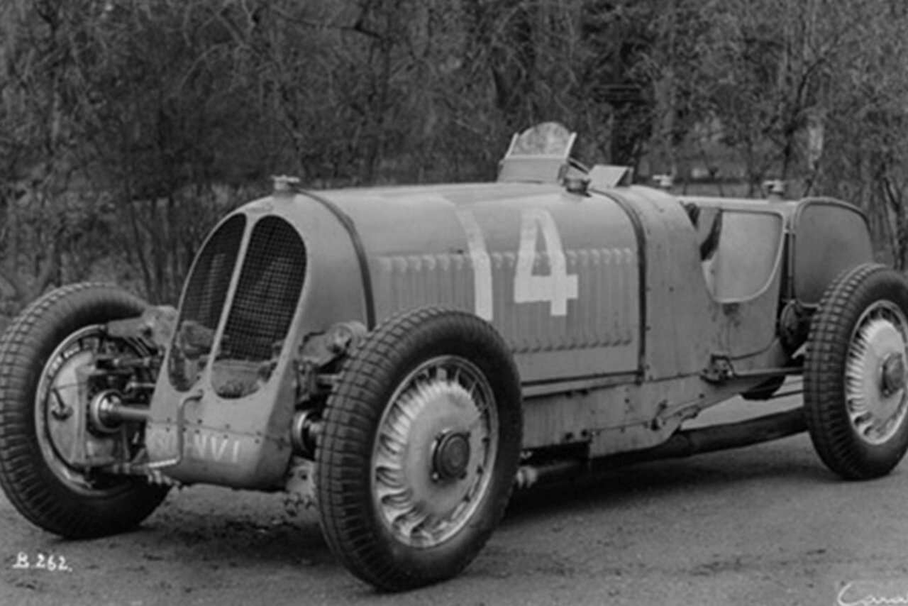 Featured image of post The First Bugatti Ever Made